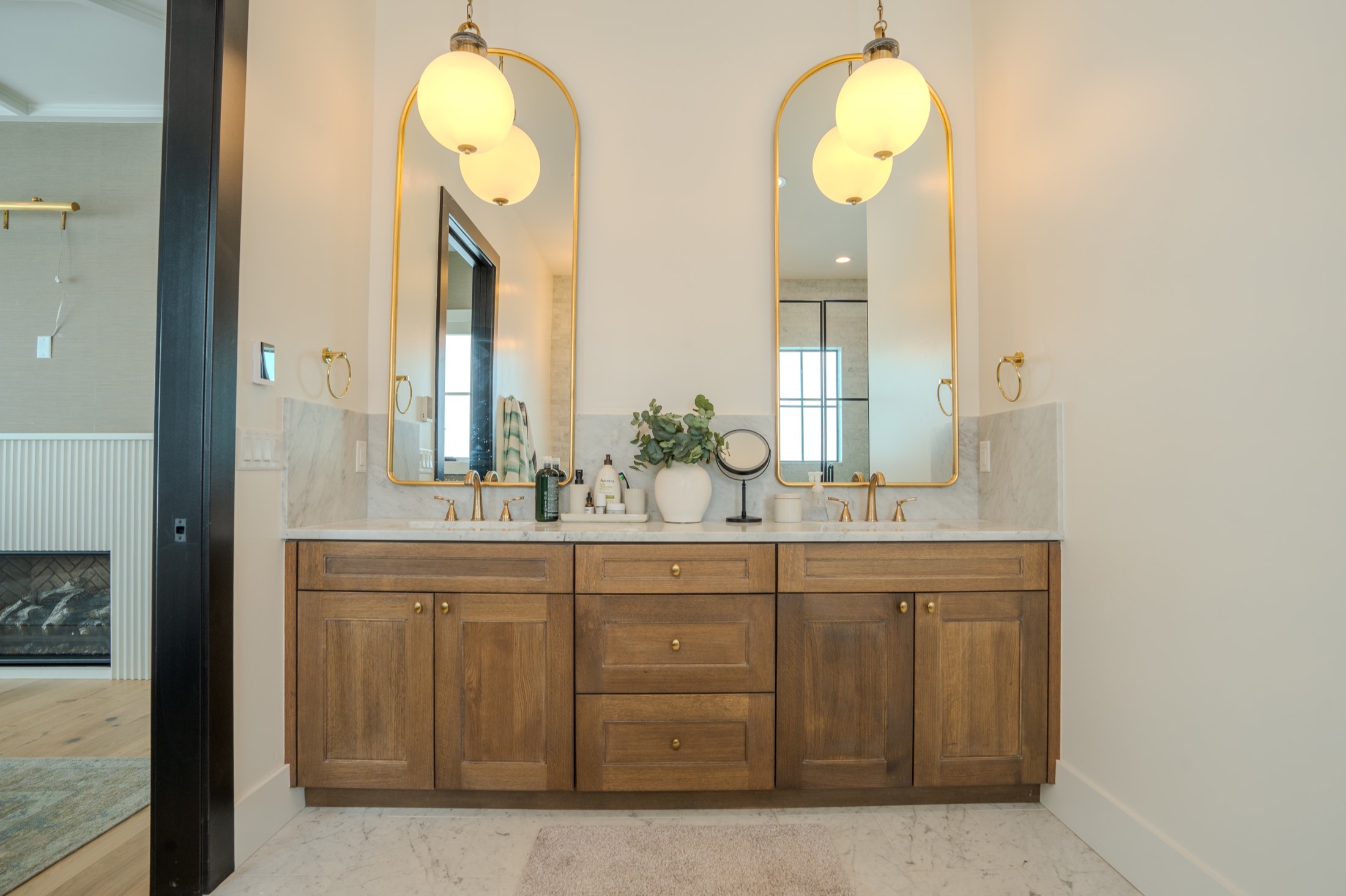 Primary bath